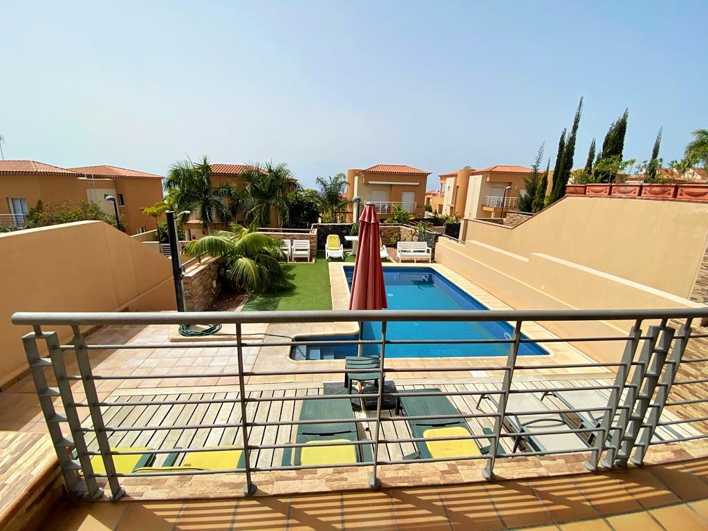 Two storey villa for sale in Puerto de Santiago