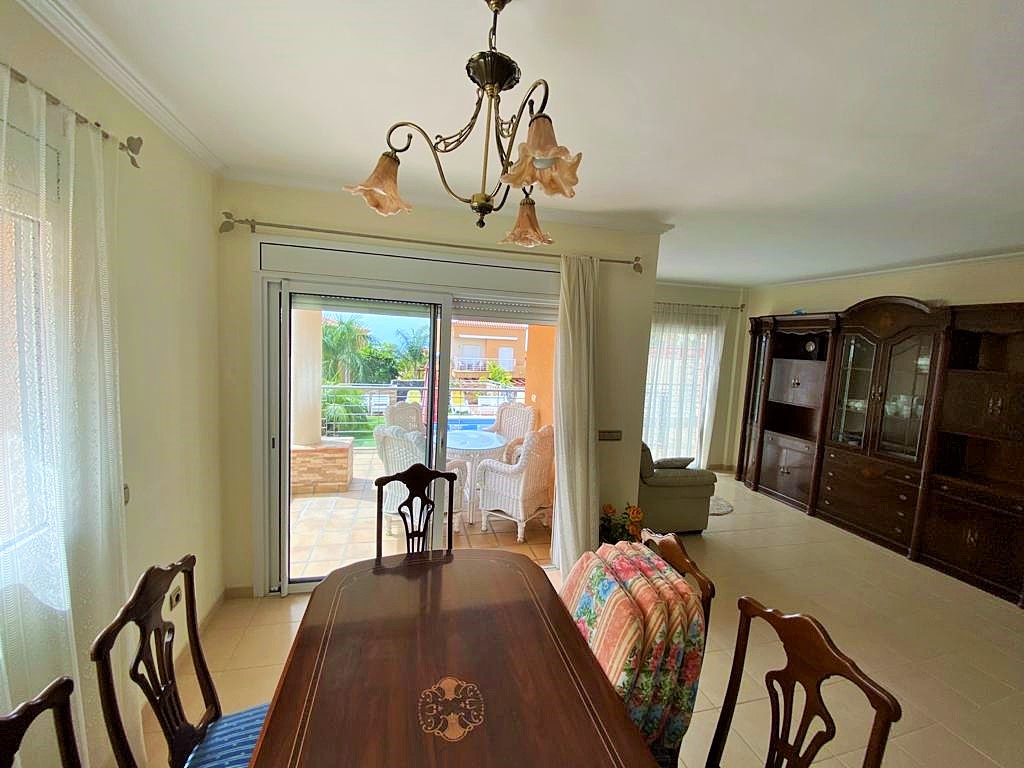 Two storey villa for sale in Puerto de Santiago