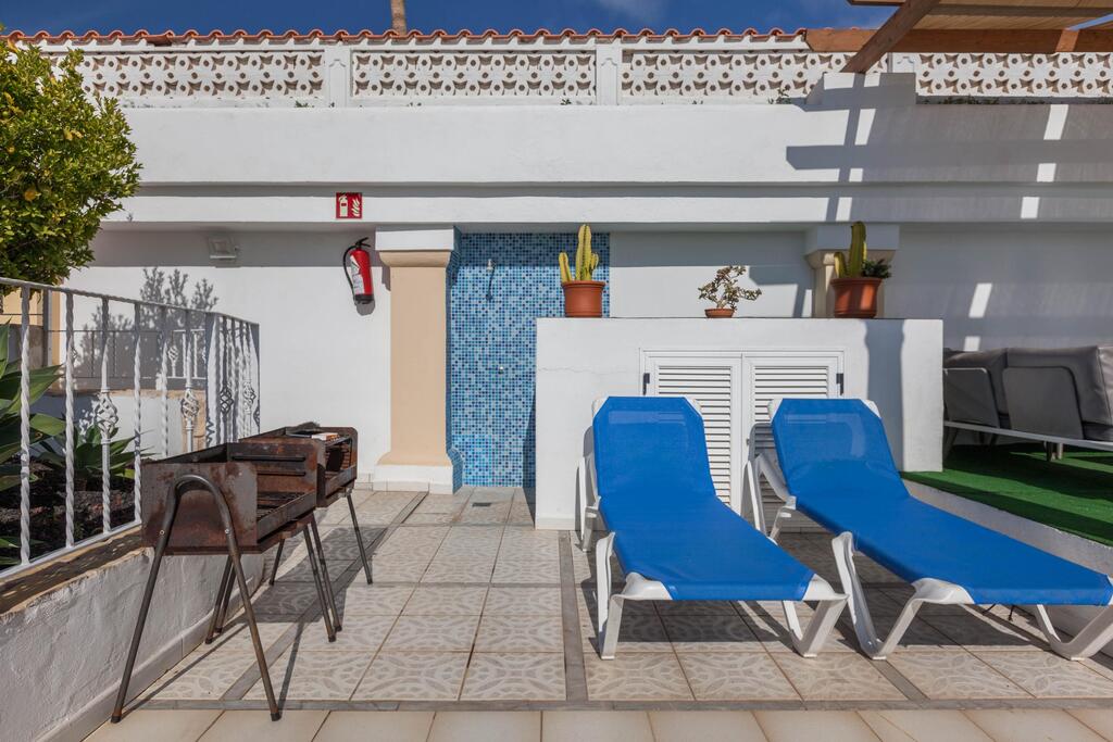 Villa in Callao Salvaje