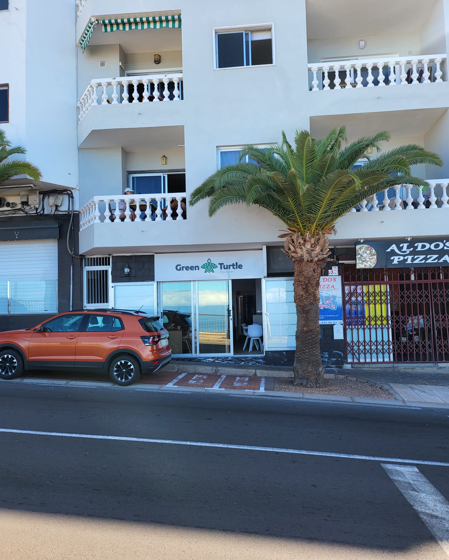 Av. Quinto Centenario, 32, 38683 Santiago del Teide, Santa Cruz de